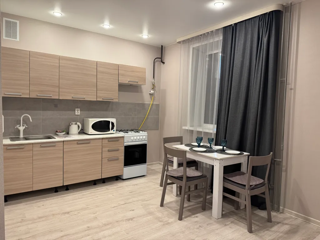 Квартира Квартира Студия с балконом для 4 гостей — Ярославль