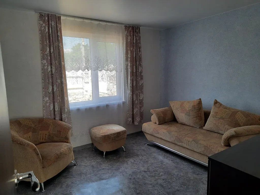 Семейный дом в тишине.