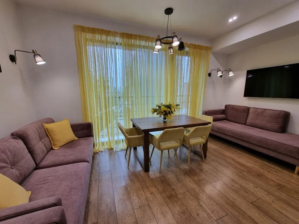 Квартира Уютная студия с бассейном — аренда посуточно в Верхневесёлое