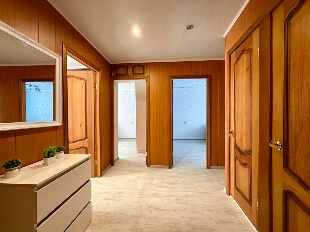 Трехкомнатная квартира в спальном районе Монгора