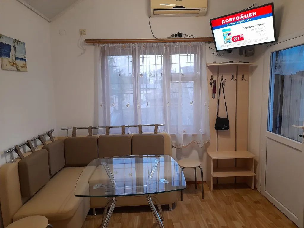 Коттедж Уютный домик в курортном центре города — аренда посуточно в Евпатория