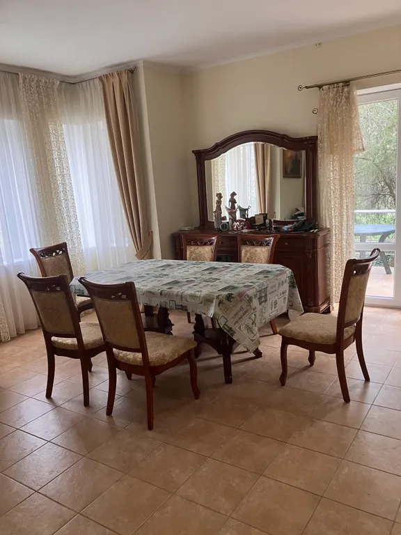 Уютный дом в центре