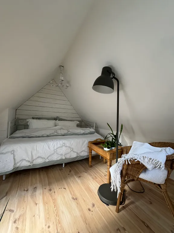 Двухуровневые апартаменты 33/3 house с камином и мангалом