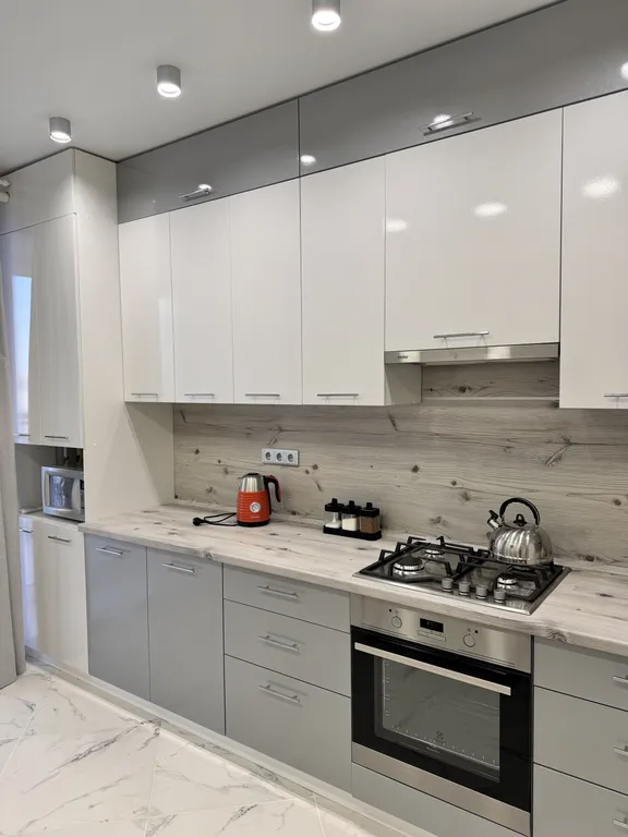 Уютная квартира рядом Ледовым дворцом и Дворцом водных видов спорта