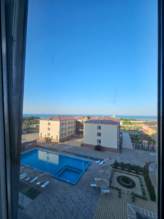 Просторная двушка на берегу моря