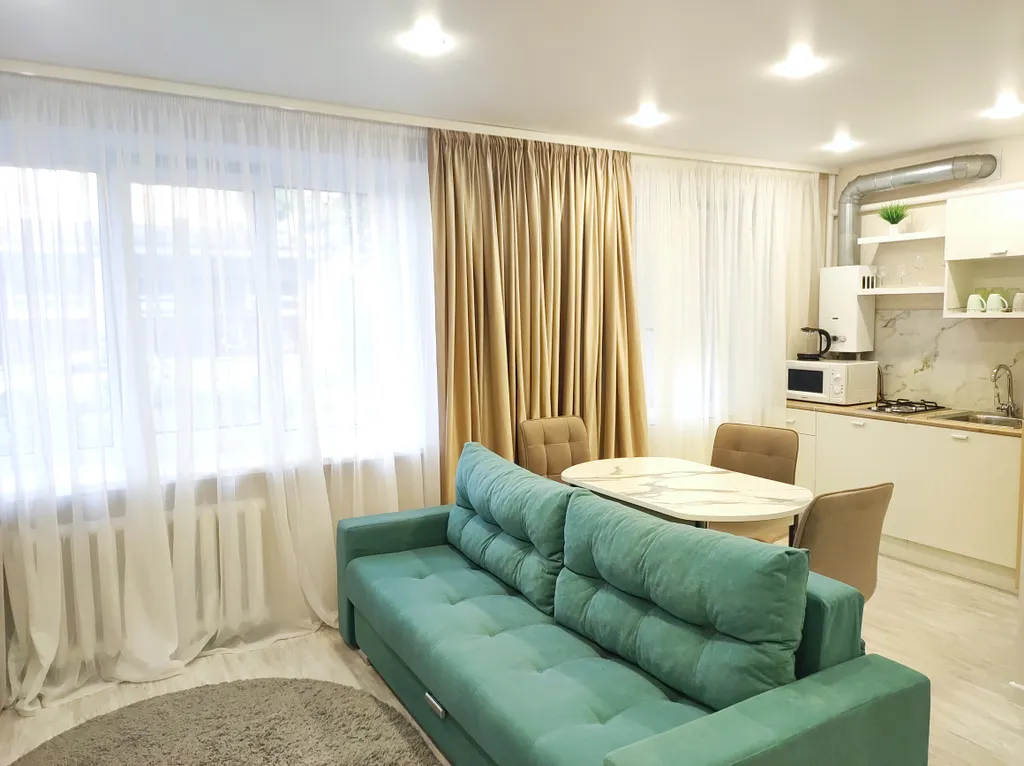 Студия с джакузи