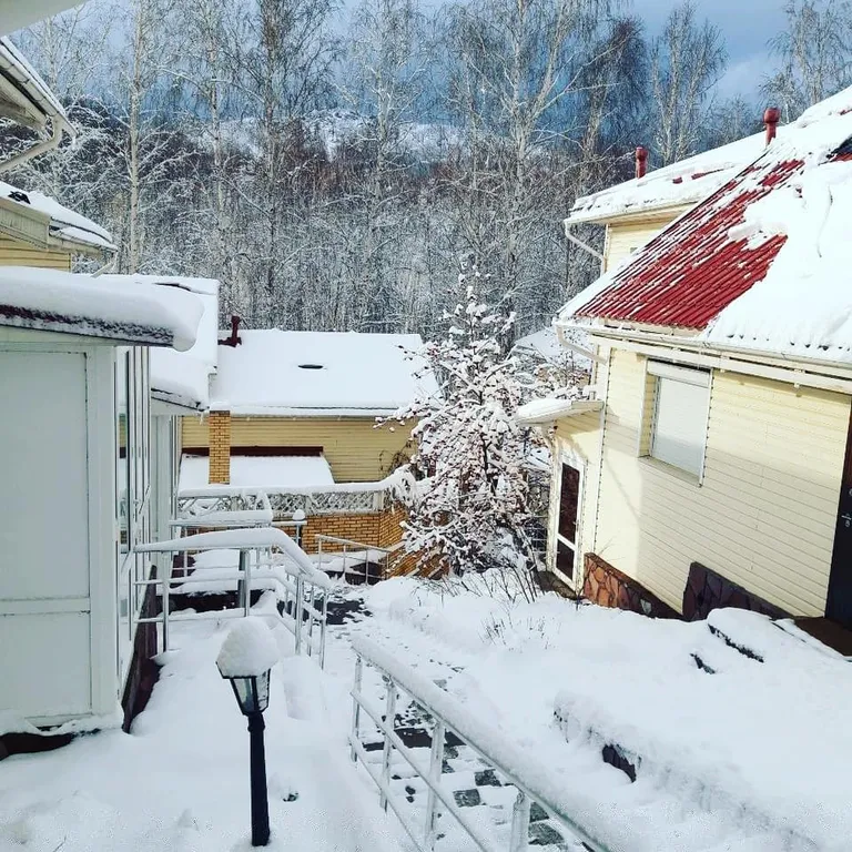 Уютный таунхаус на Банном рядом с озером и ГЛЦ с сауной