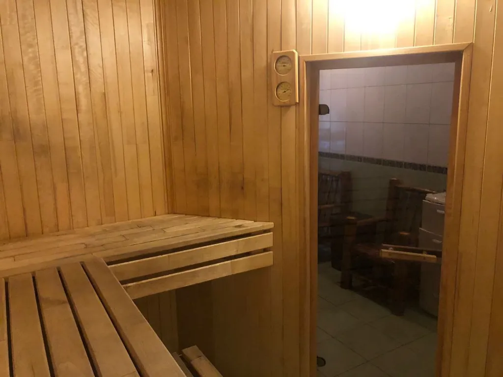 Коттедж Дом напротив озера в Рахье — Проба