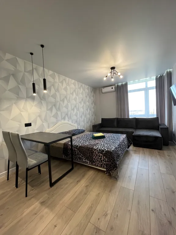 Комфотная студия в элитном доме возле Парка Ангелов