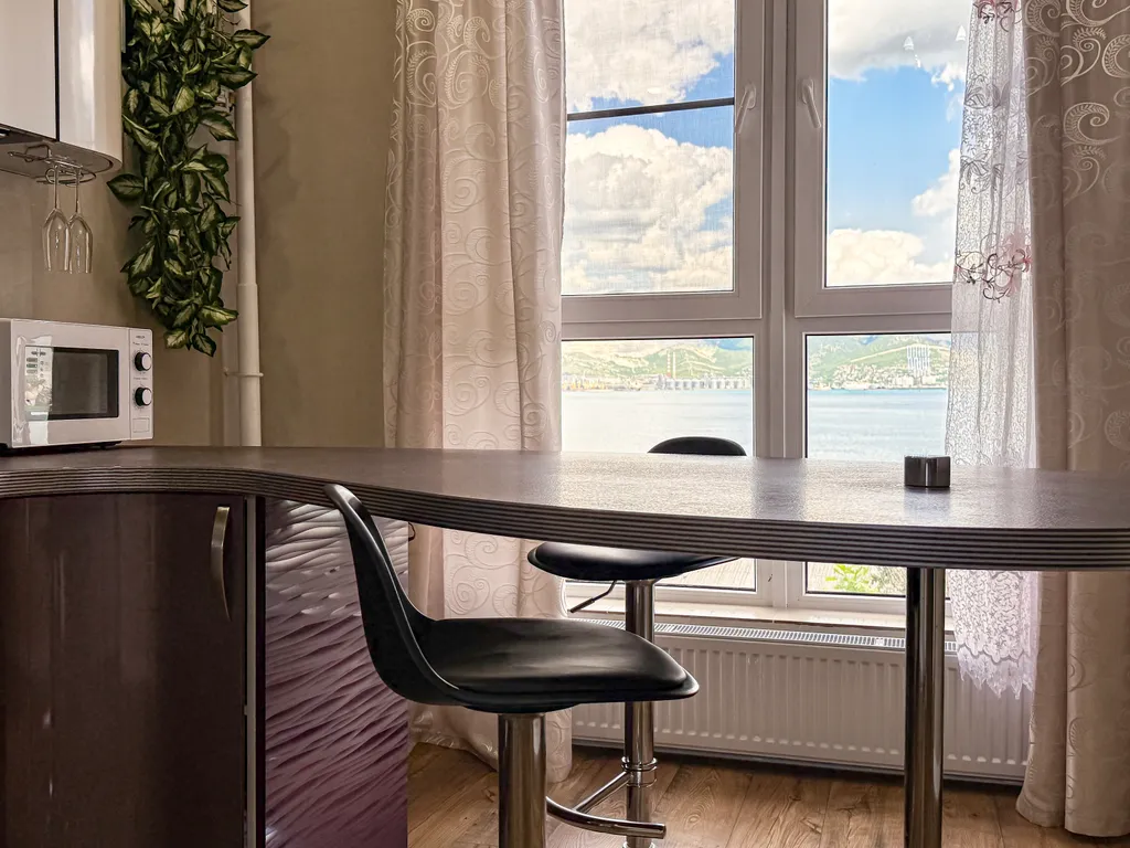 Квартира на набережной