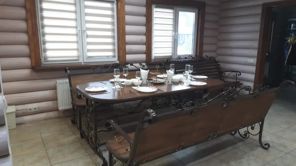 Дом из бревна с русской баней