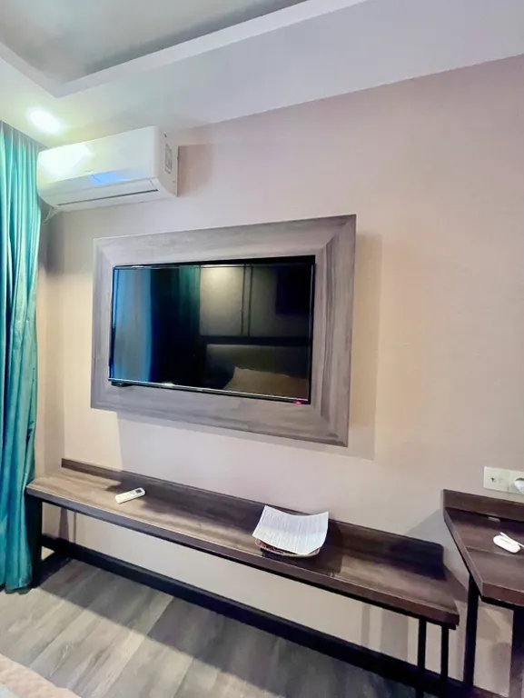 Квартира с видом на море, первая линия, бассейн