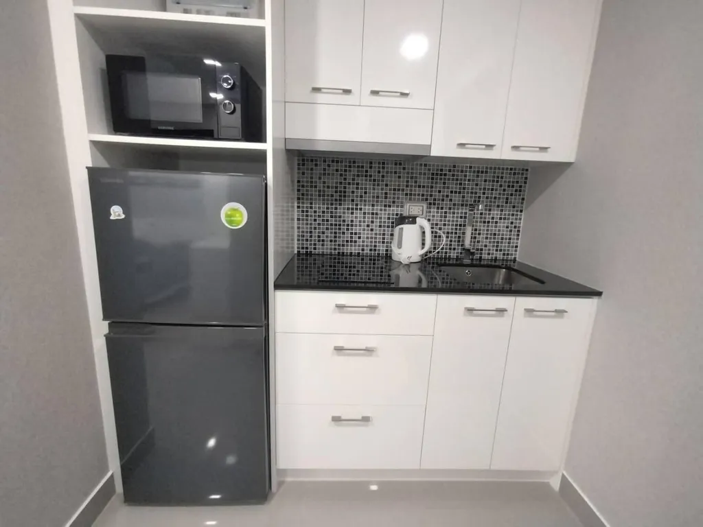 Новая светлая студия возле русского рынка на Пратамнаке