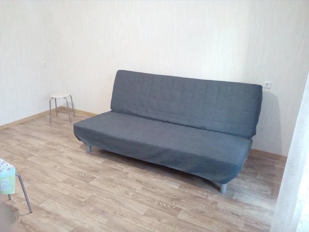 Светлая уютная квартира вблизи Медицинской академии и ЖД Больницы