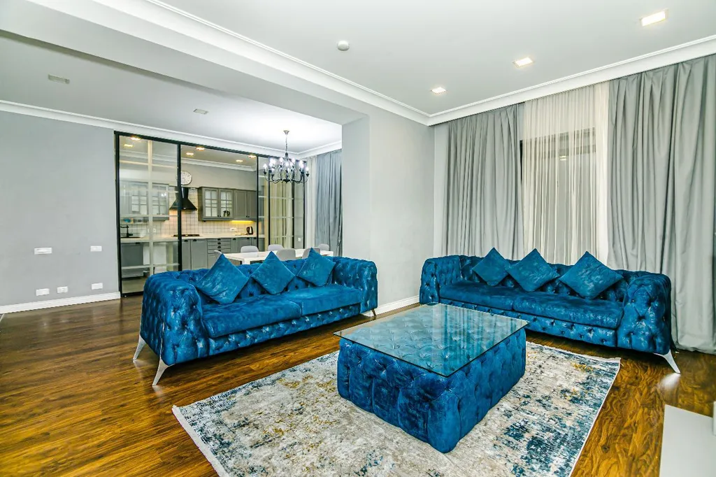 4-комнатная Квартира