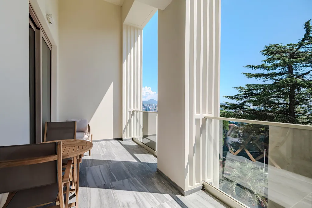 Стильный апартамент в элитном комплексе "Гранд Роял"