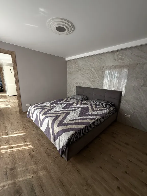 Квартира Трехкомнатная квартира с бассейном и потрясающим видом на море — Сириус