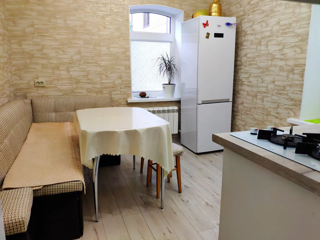 Коттедж Дом с двумя спальнями и двориком в историческом центре — Пятигорск