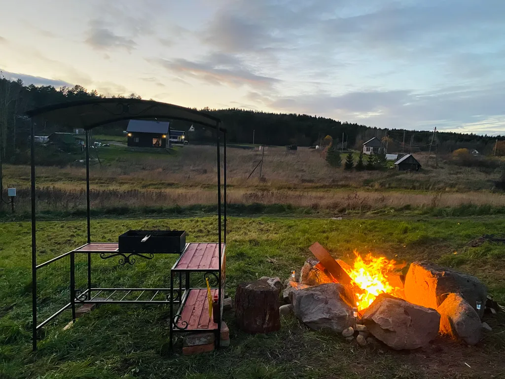 Дом у озера с сауной