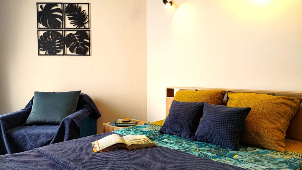 Квартира Квартира Отдых в уютной студии с видом на море — Севастополь