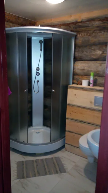 Эко-дом с роскошными видами на берегу озера