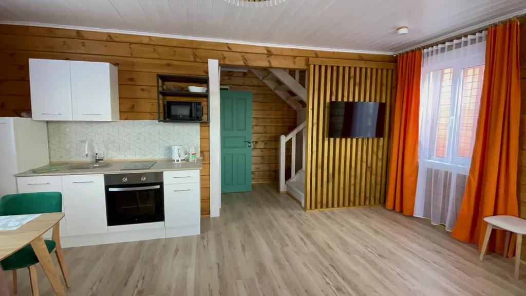 Уютный дом в центре поселка Хужир