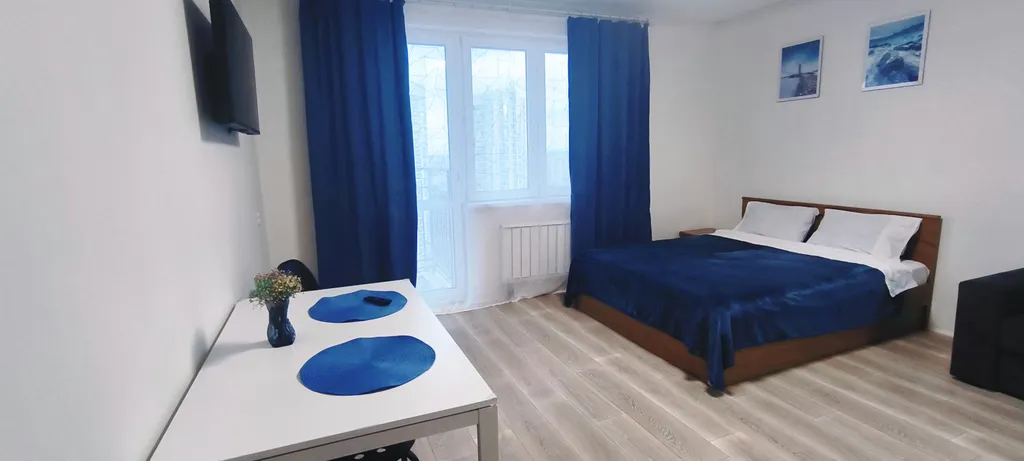 Квартира Квартира Уютная студия у ТЦ Планета и ГМ Лента — Красноярск