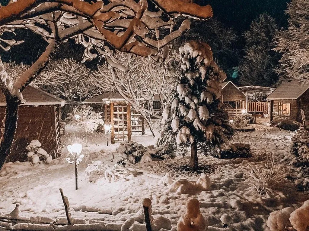 Коттедж в горном районе и на берегу реки