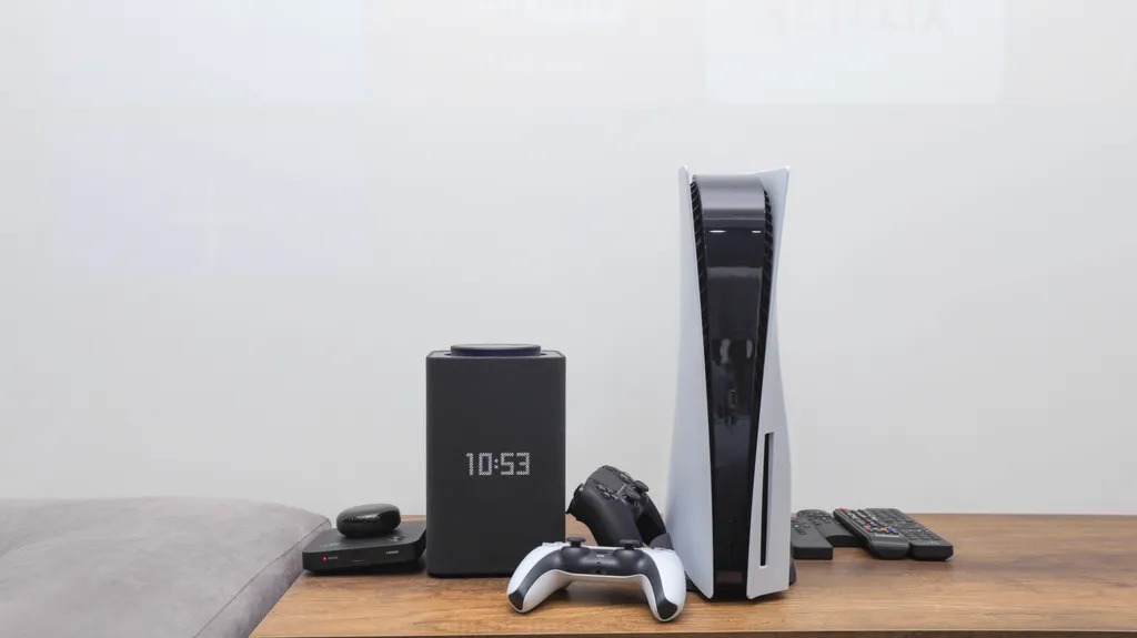 Дизайнерская квартира с умным домом - Алисой