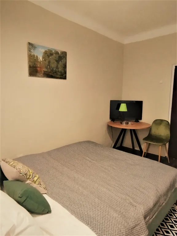 Квартира Меблированная комната в старинном особняке в центре Москвы — Москва