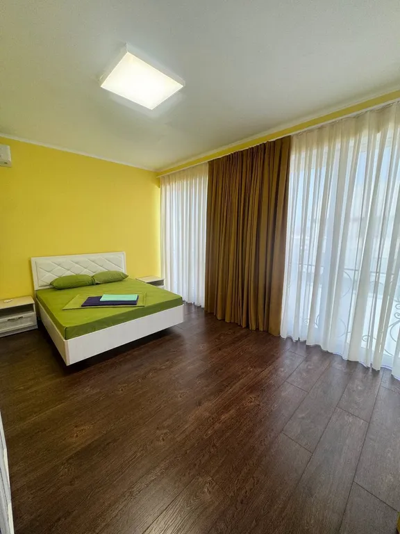 Дом Полюшко с бассейном