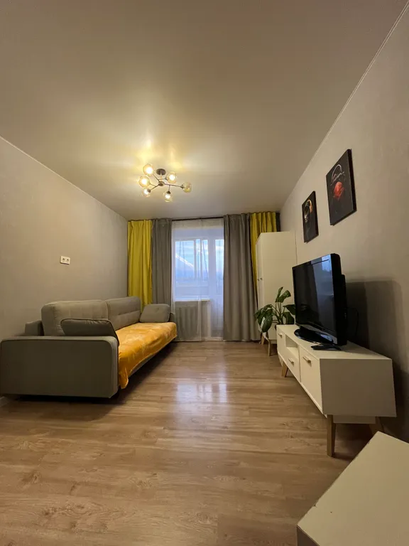 Шикарная квартира у пруда — аренда посуточно в Йошкар-Ола