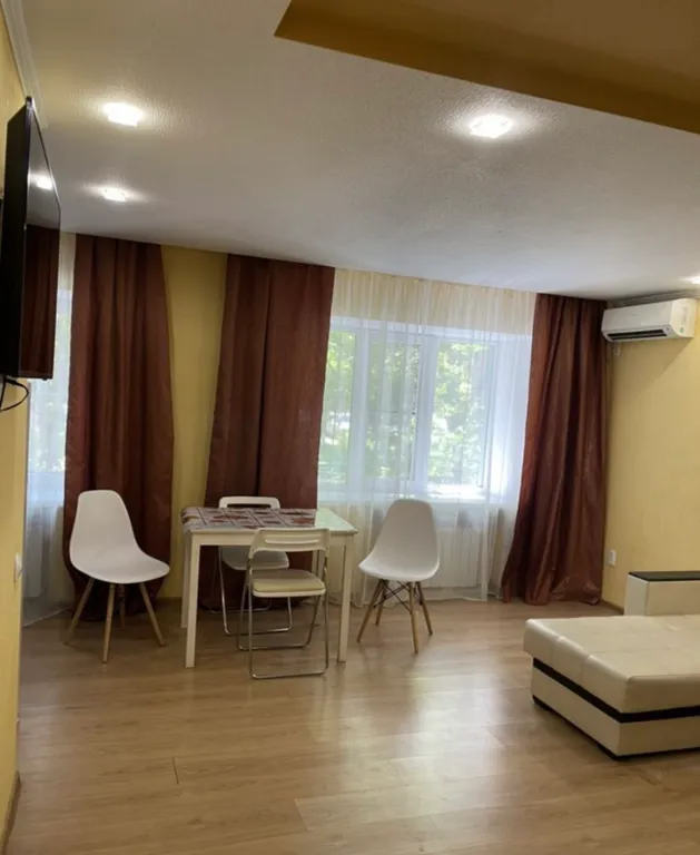 Двухкомнатная квартира в центре