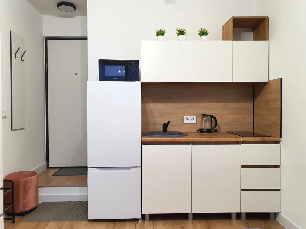 LanaRoom Новая студия с широкой кроватью