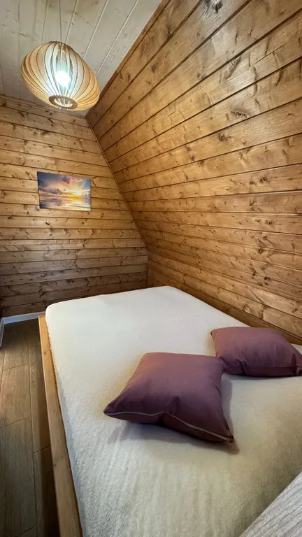 Уютный дом с видом на реку