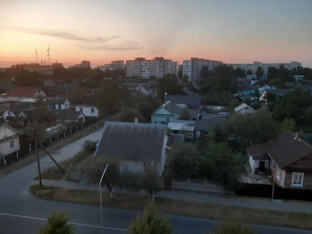 Уютная 3х комнатная квартира, новая, в центральной части