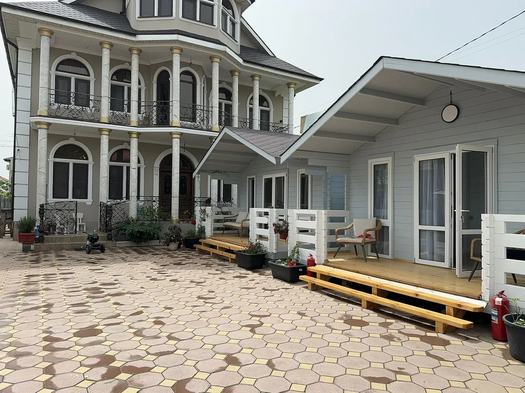 Коттедж Уютный коттедж самом центре — Сухум