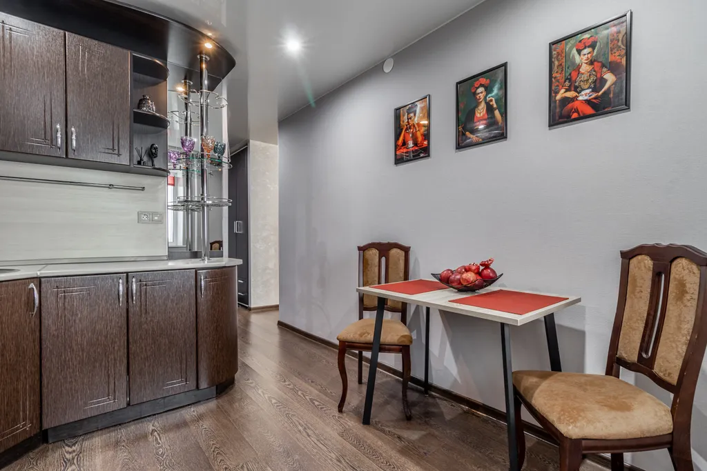 Уютная квартира в центре города с видом на набережную