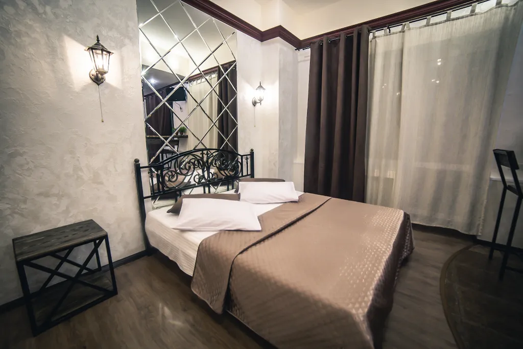 Стильная квартира - студия в стиле provence с джакузи