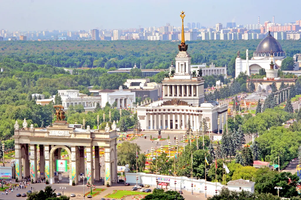 Квартира Уютная квартира рядом с метро ВДНХ в зелёном дворе с парковкой — Москва