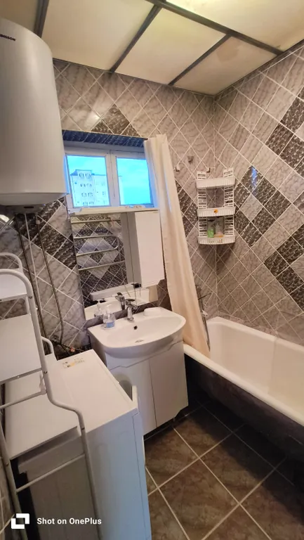 Уютная комната со всеми удобствами, неподалеку от моря