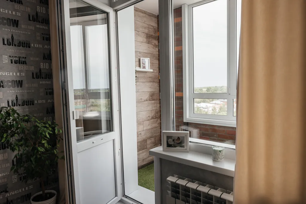 Студия у моста