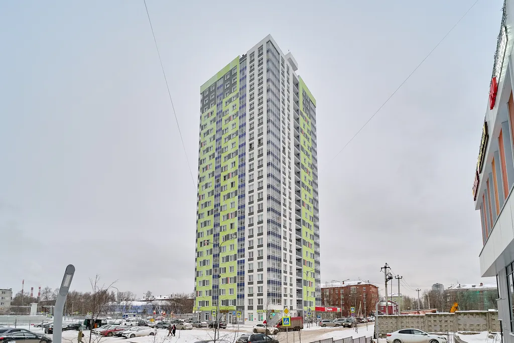 Евродвушка с балконом на 19 этаже вместительность на 6 человек