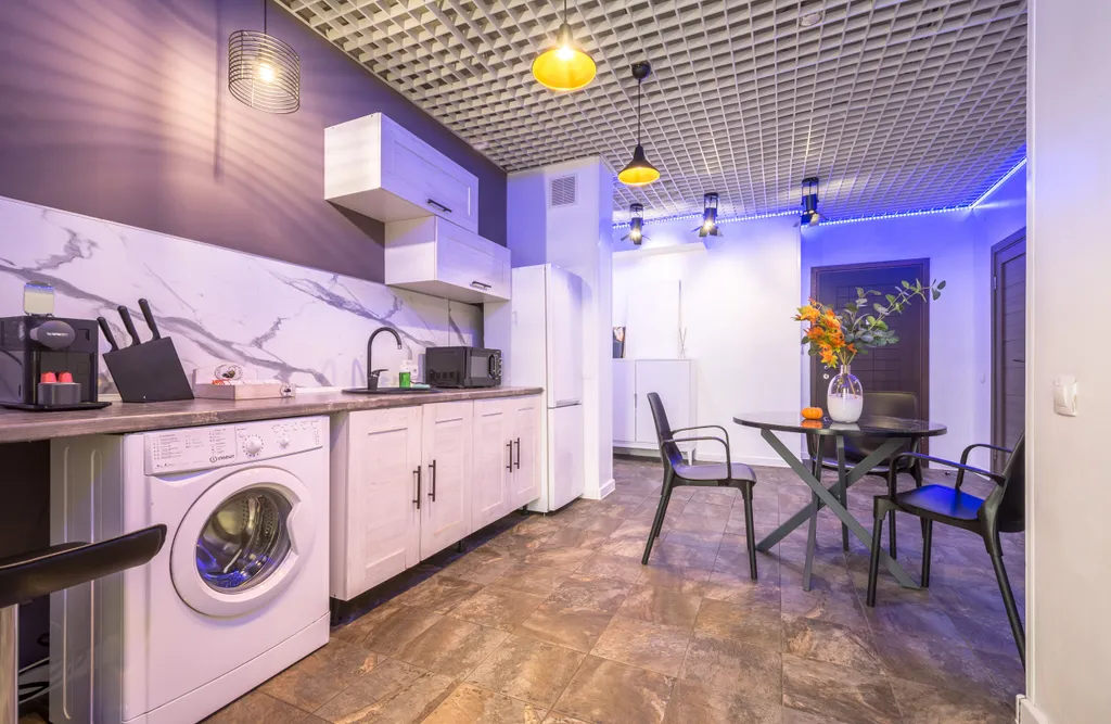 Loft с авторской планировкой, качелью с видом на город в ЖК БОльшом