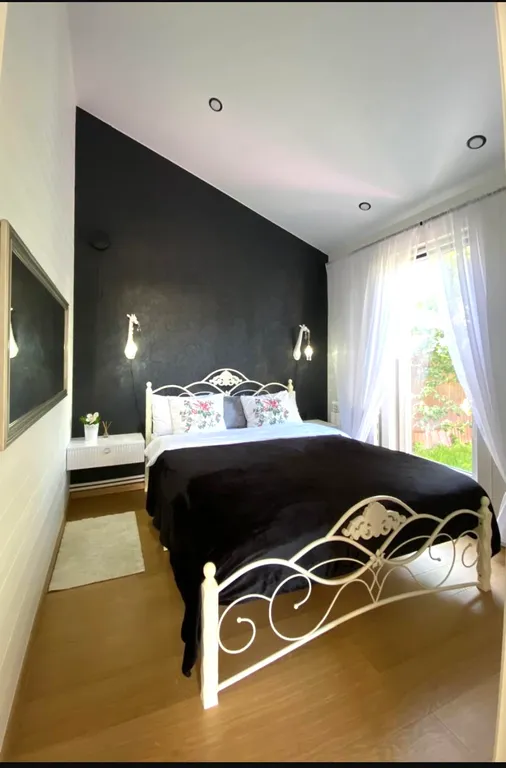 Коттедж Уютный новый гостевой дом в городе — Санкт-Петербург