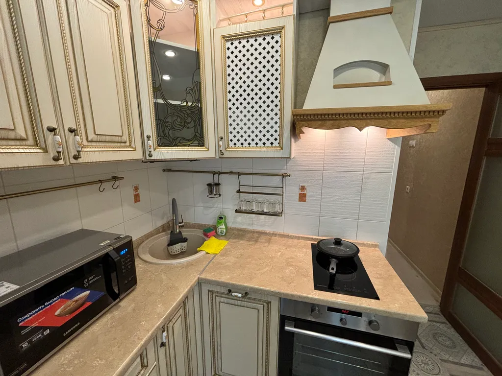 2-комнатная в доме Актера