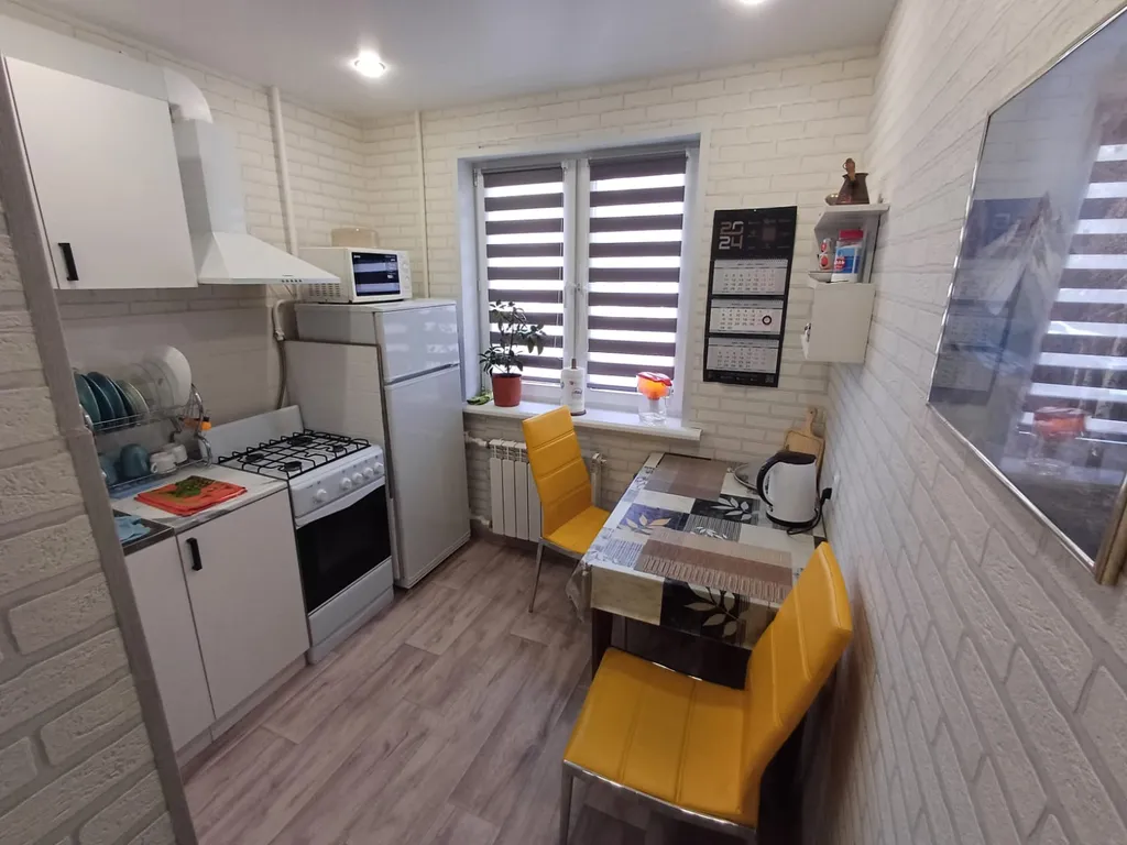 Уютная квартира в тихом районе города на первом этаже