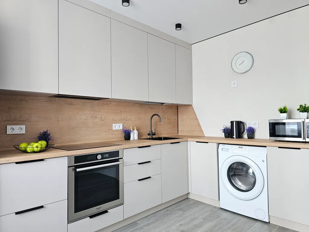 Апартамент на Возрождения