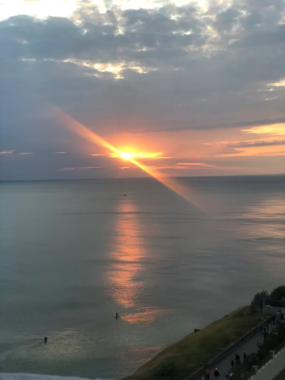 Квартира Удобная квартира с видом на море рядом с пляжем на красивой набережной — Анапа