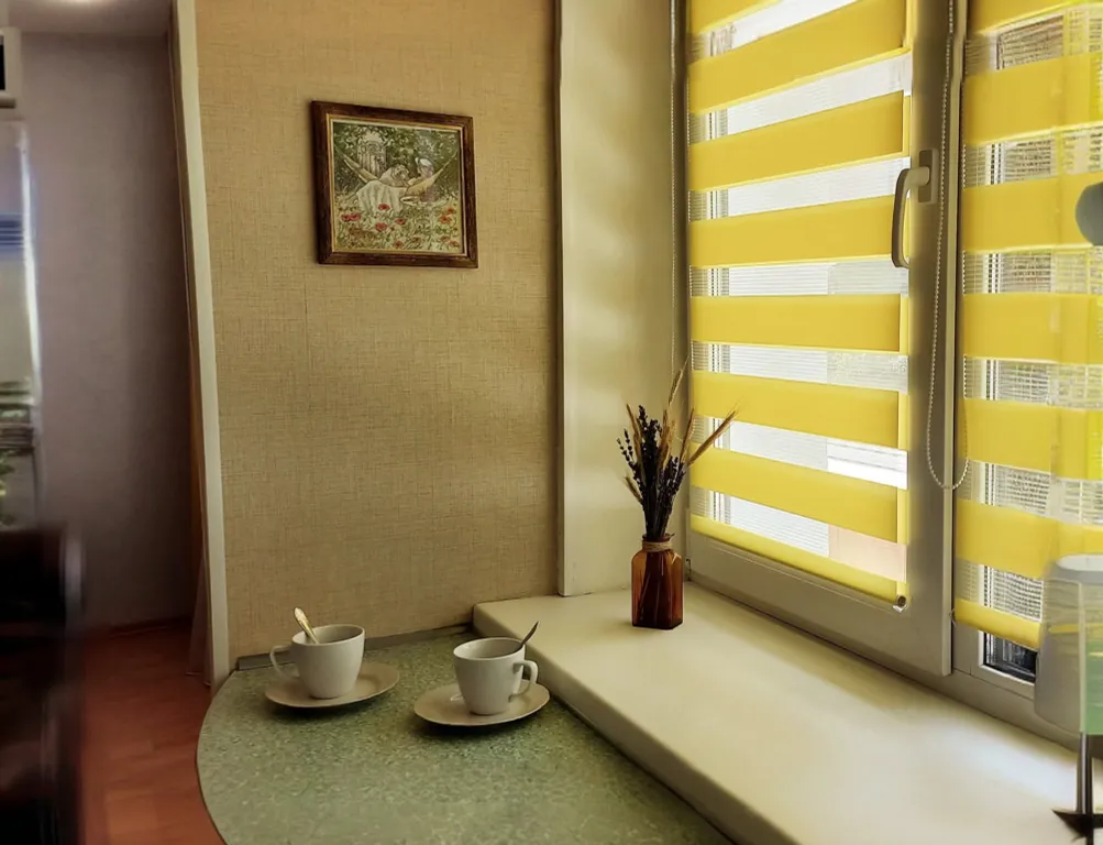 Самый центр, второй этаж, большая парковка